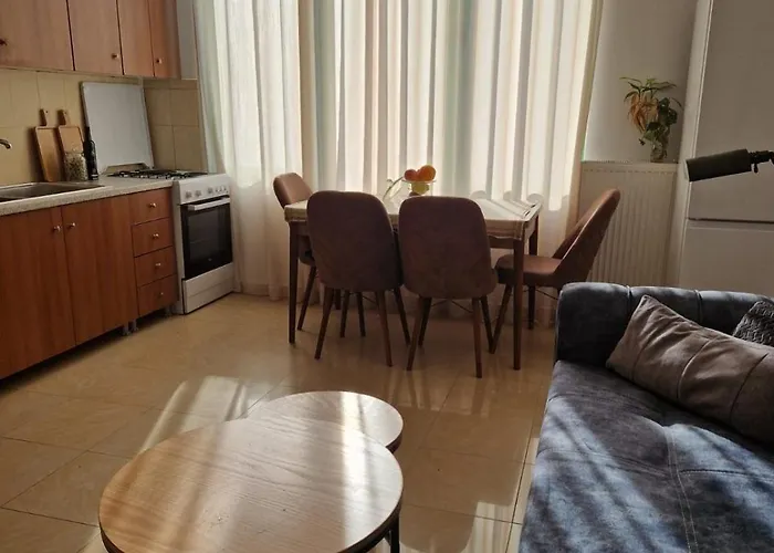 公寓 Lumari Living *